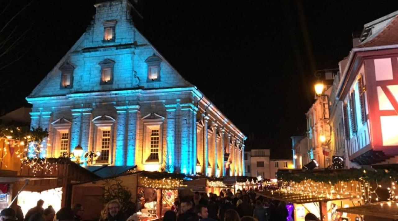 Appart'Hotel De La Gare - Cocooning มงเบลียาร์ ภายนอก รูปภาพ