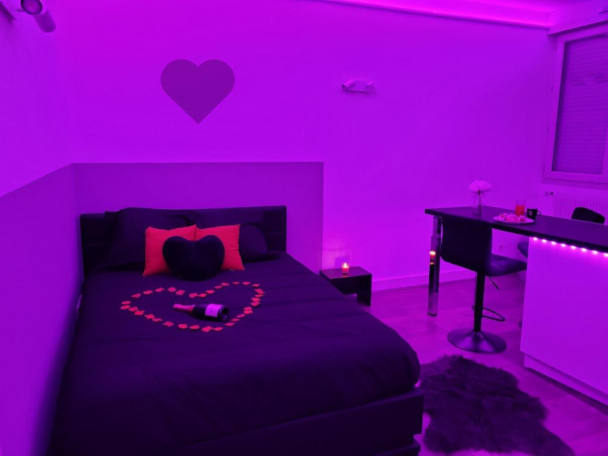 Appart'Hotel De La Gare - Cocooning มงเบลียาร์ ภายนอก รูปภาพ